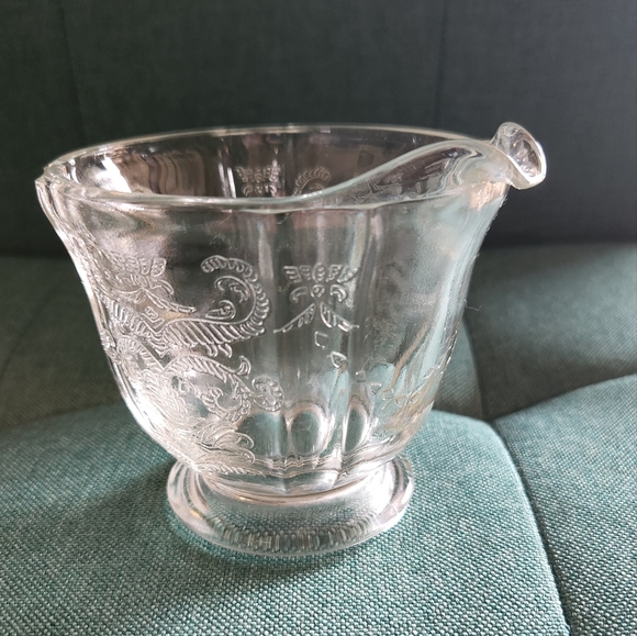 Indiana Glass Recollection Clear Glass Creamers set of two - Picture 5 of 10